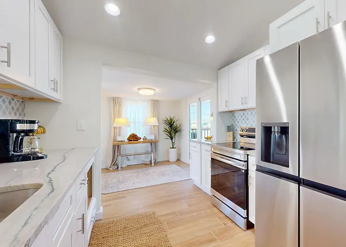 4th-floor Gulf-front With Shared Outdoor Pool Ac Private Balcony Holiday home *