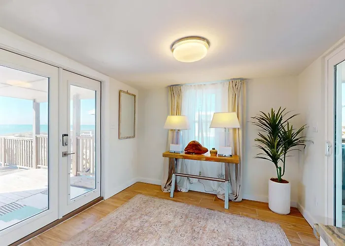 4th-floor Gulf-front With Shared Outdoor Pool Ac Private Balcony Holiday home