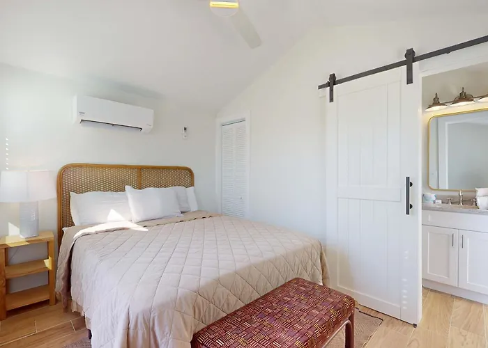 4th-floor Gulf-front With Shared Outdoor Pool Ac Private Balcony