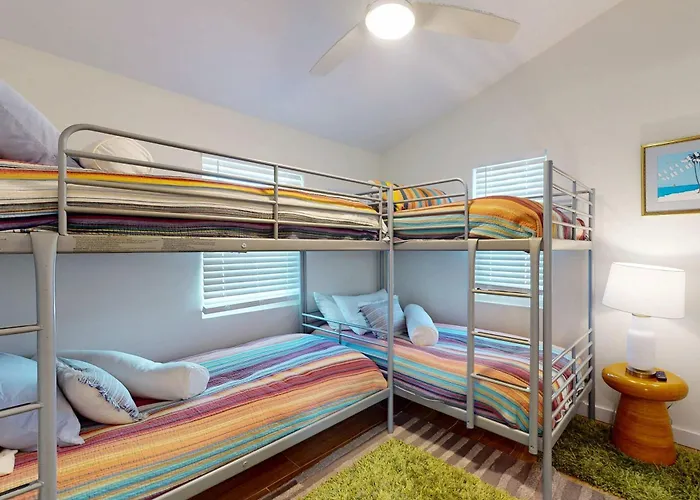 Holiday home 4th-floor Gulf-front With Shared Outdoor Pool Ac Private Balcony