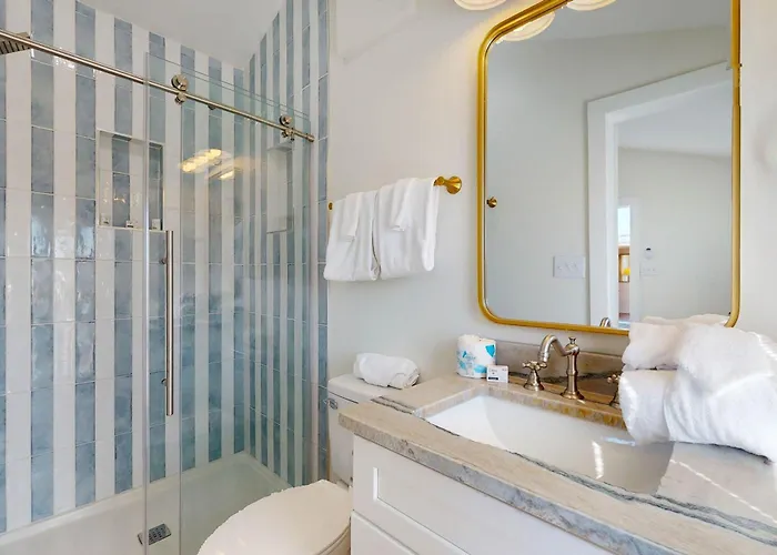 4th-floor Gulf-front With Shared Outdoor Pool Ac Private Balcony *